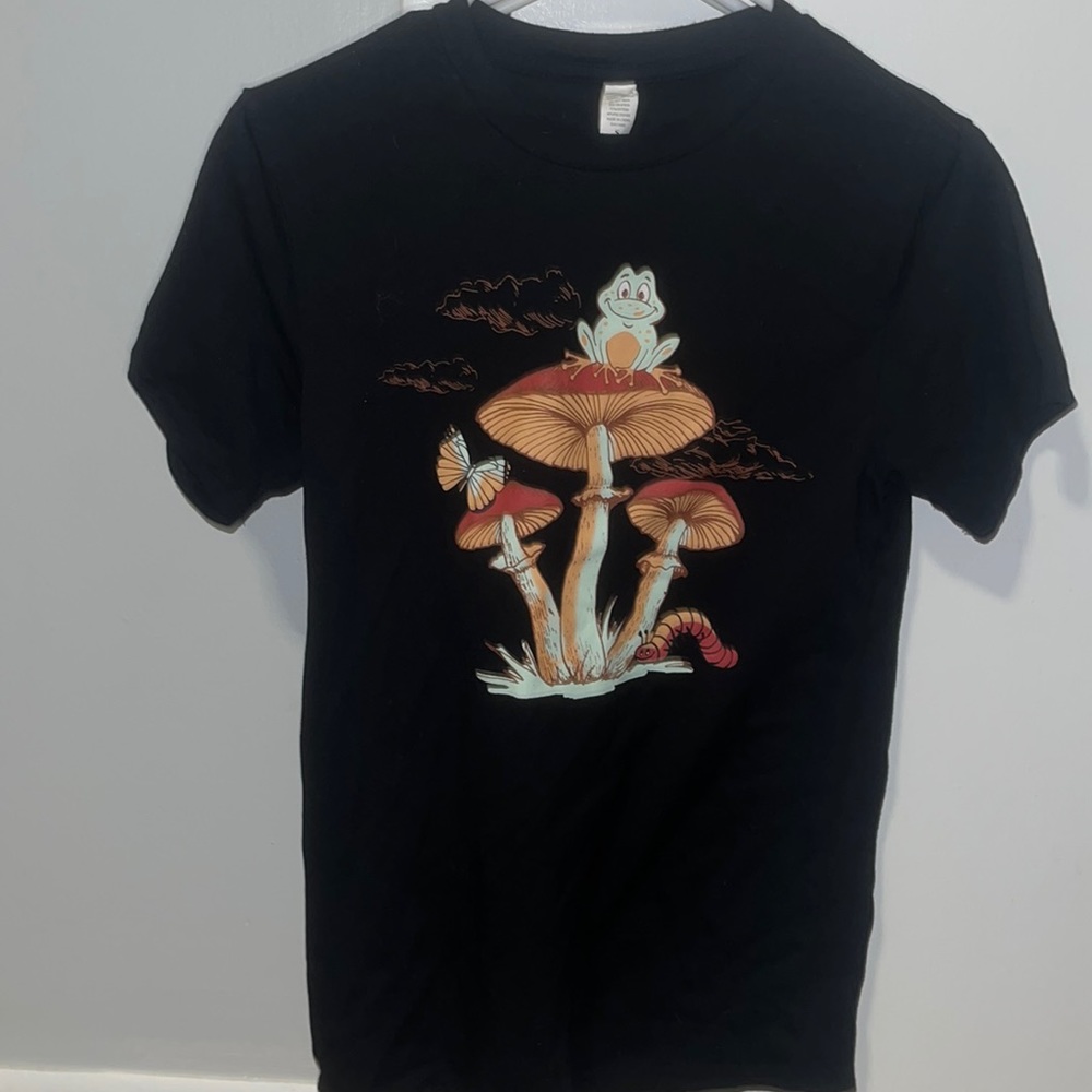 Woman’s frog on mushroom shirt